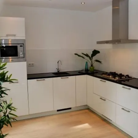 Fabulous 4 Bedroom Duplex By The City Centre Leidseplein! - Ref. Amsa404 아파트 *