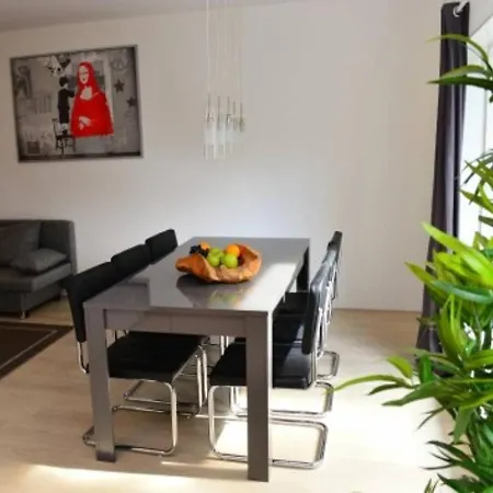 Fabulous 4 Bedroom Duplex By The City Centre Leidseplein! - Ref. Amsa404 아파트